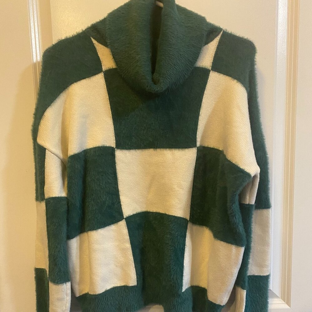 Kut From The Kloth Soft Cropped Turtleneck Checkered Green/White Sweater Size S